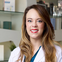 Dr. Kayla McNiece, MD